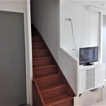 Apartamento Boucau Con Vistas Al Lago Apartment *